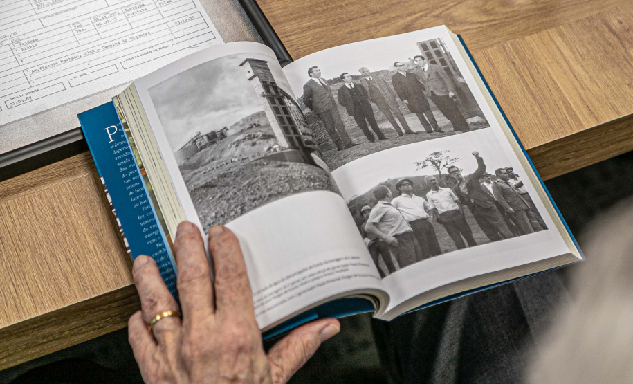 Referência em engenharia hidráulica, Nelson Pinto doa acervo de projetos à Copel