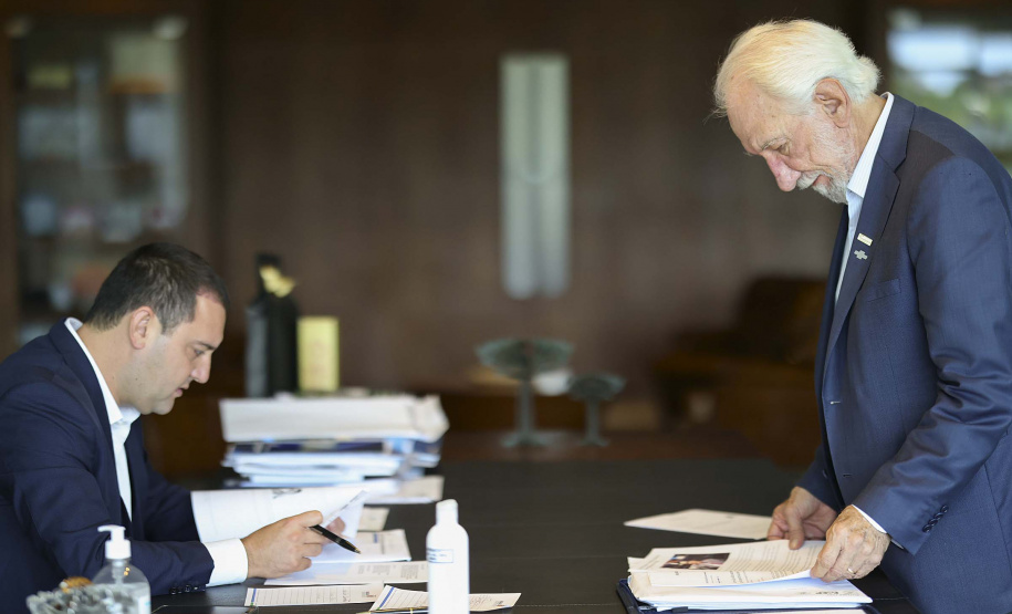 Darci Piana assume o Governo do Paraná por duas semanas