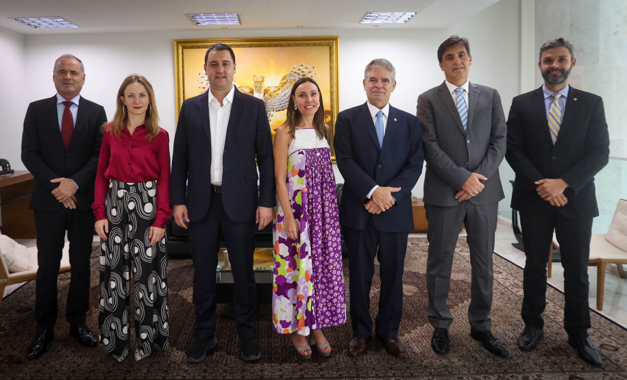 Governador Carlos Massa Ratinho Junior com Procurador Geral do Trabalho Dr José de Lima Ramos Pereira