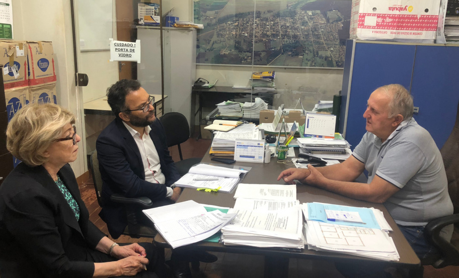 Fomento Paraná oferece crédito do Paraná Recupera para ajudar Bandeirantes