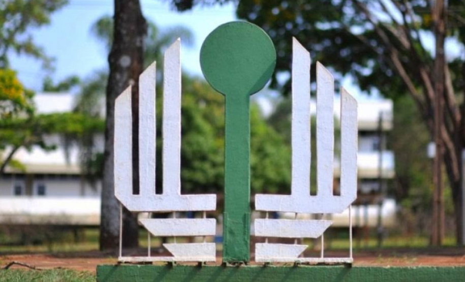 UEL divulga gabarito definitivo da primeira fase do Vestibular 2023