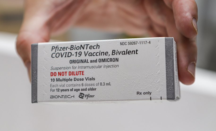 Paraná recomenda vacina bivalente contra a Covid-19 para todos os grupos prioritários