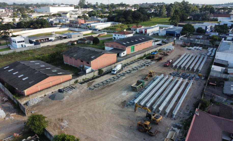 Com vigas concretadas, novo viaduto de São José dos Pinhais registra avanço das obras