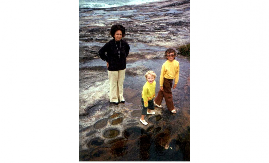 Do sonho de menina a quatro décadas de carreira no MUPA: a história da arqueóloga Cláudia Parellada