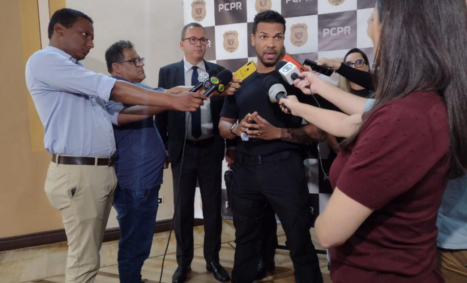 Policiais prendem dez pessoas em esquema que burlava sistema de transferências de veículos