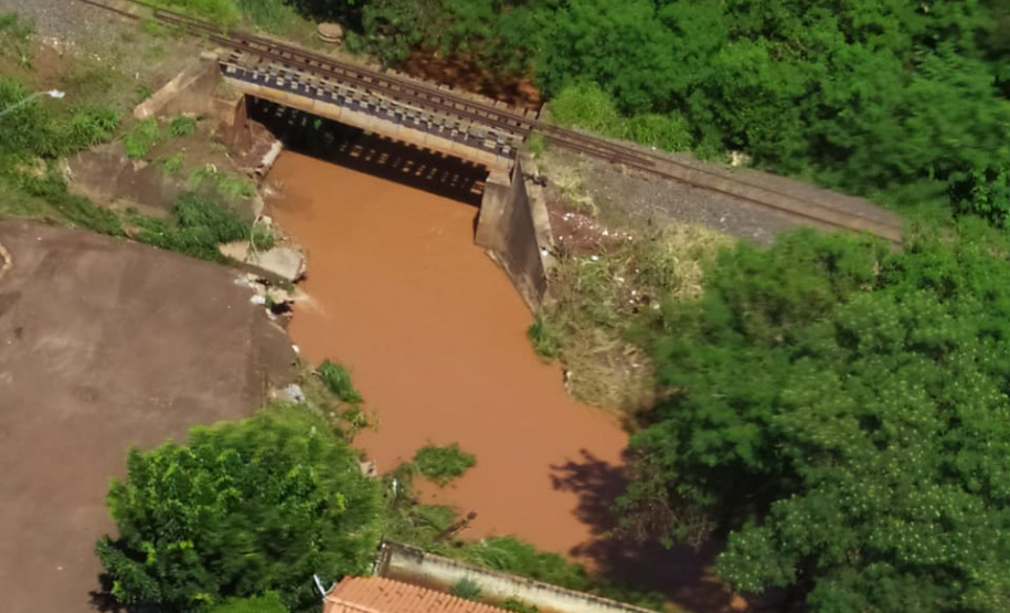 Defesa Civil monta força-tarefa para ajudar Bandeirantes; 270 famílias são afetadas