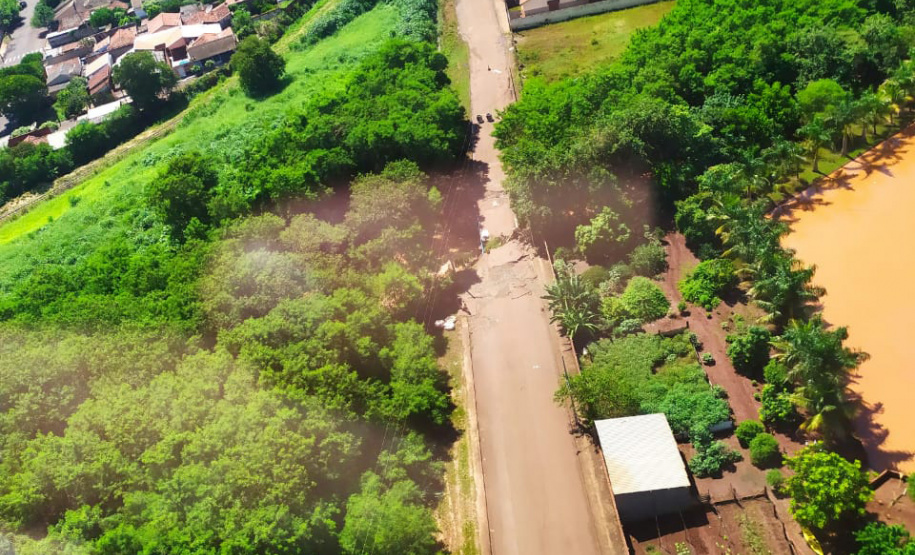 Defesa Civil monta força-tarefa para ajudar Bandeirantes; 270 famílias são afetadas