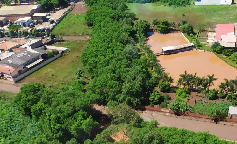 Defesa Civil monta força-tarefa para ajudar Bandeirantes; 270 famílias são afetadas