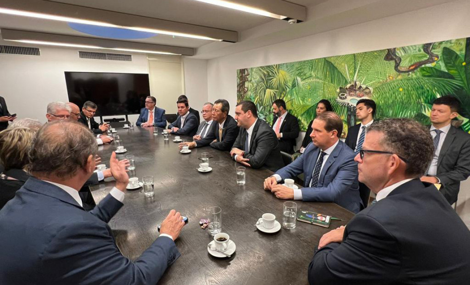 O governador Carlos Massa Ratinho Junior participou de uma série de agendas com empresários em Tóquio, no Japão, nesta quarta-feira (08).