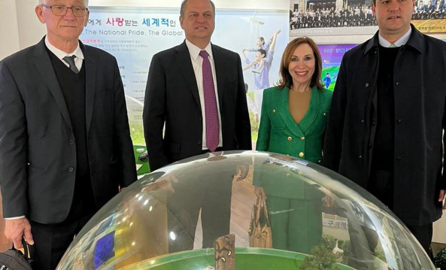 Com visita à agência sanitária da Coreia do Sul, Paraná quer acelerar venda de carne suína