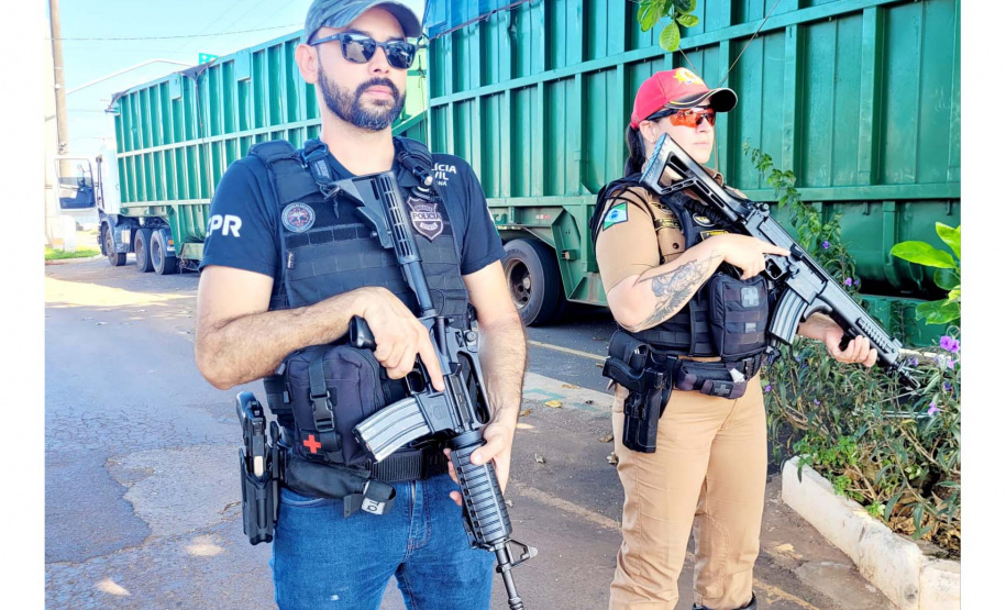 Polícias Civil e Militar apreendem mil caixas de cigarros contrabandeados no norte do Paraná