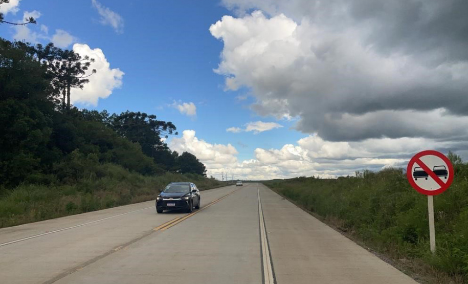Obra emblemática do Sudoeste, Whitetopping da PRC-280 recebe últimos ajustes