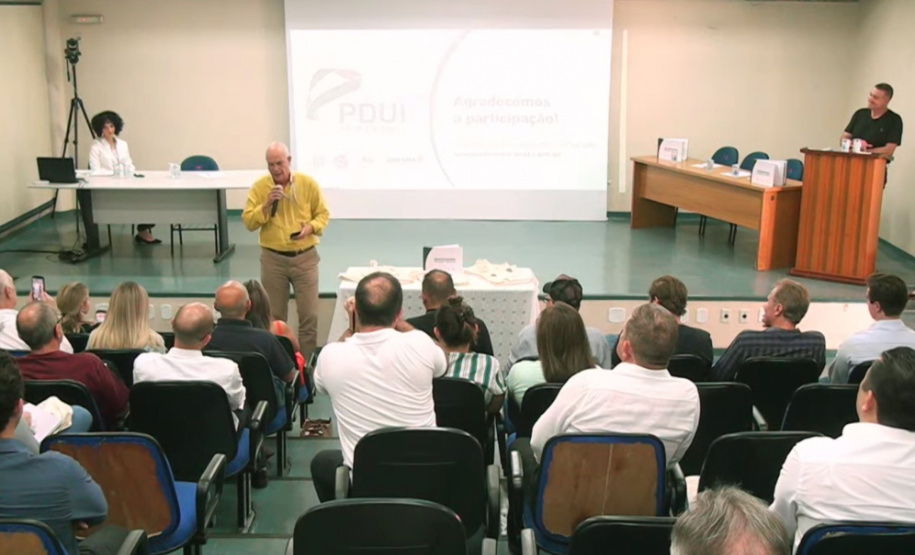 Concluído e entregue aos prefeitos o Relatório Final do PDUI de Cascavel