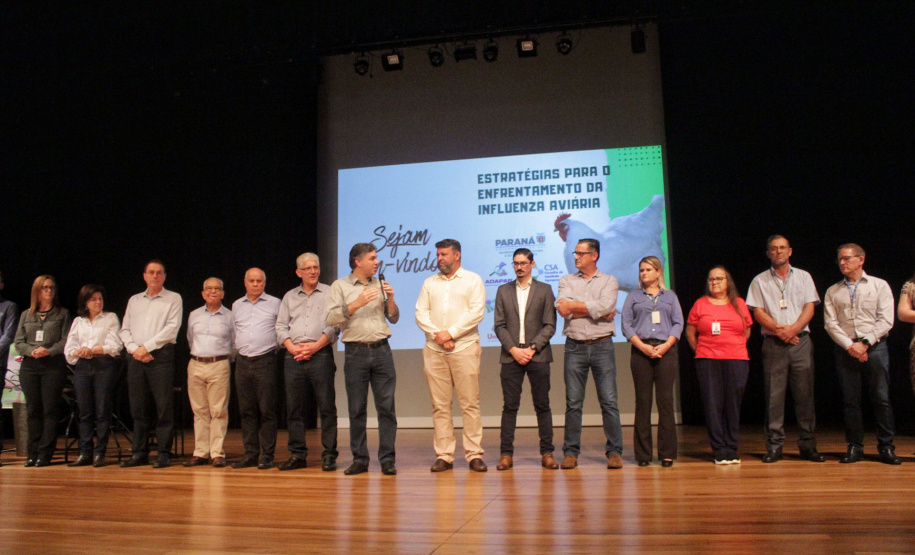No Sudoeste, Sistema de Agricultura do Paraná debate prevenção da influenza aviária