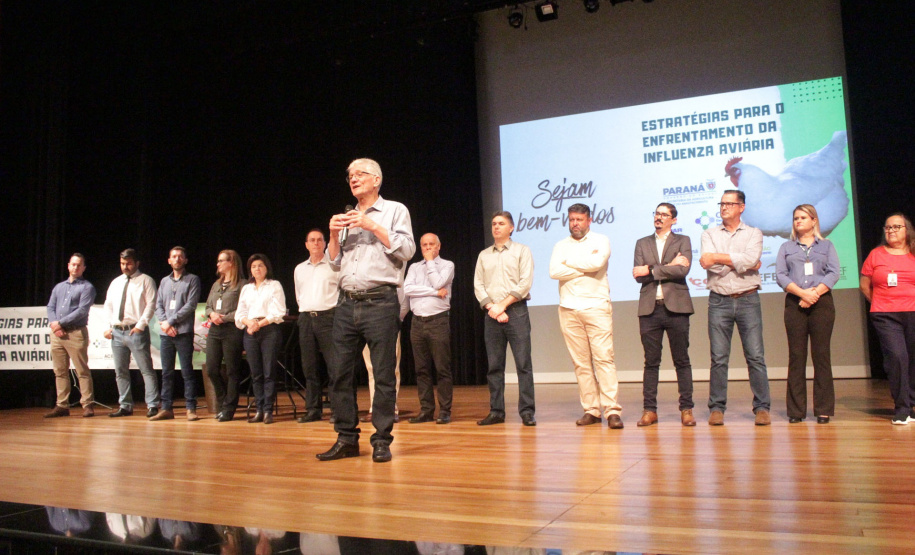 No Sudoeste, Sistema de Agricultura do Paraná debate prevenção da influenza aviária