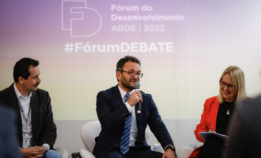 BRDE e Fomento Paraná discutem cidades inclusivas e crédito sustentável