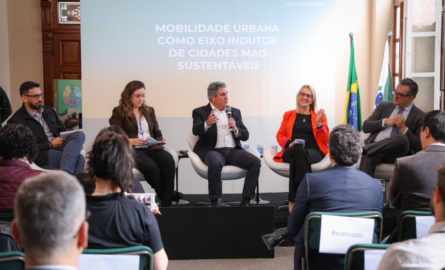 BRDE e Fomento Paraná discutem cidades inclusivas e crédito sustentável