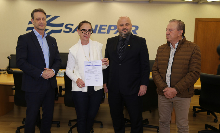 Sanepar inicia obra de reforço do abastecimento de água em São José dos Pinhais