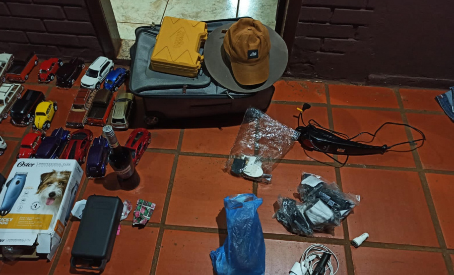 *PM e PRF prendem quatro em operação contra roubos a ônibus de turismo*