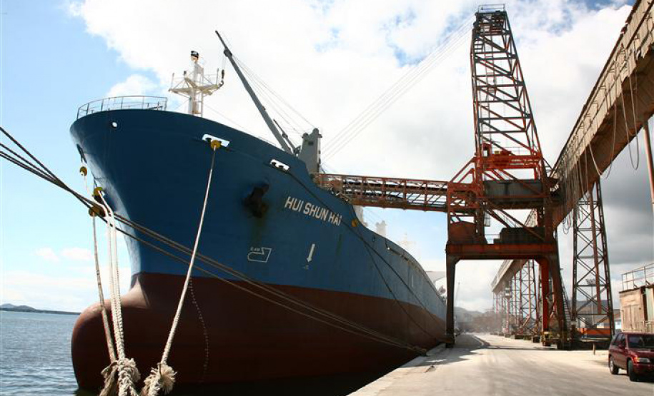 Corrida do Porto de Paranaguá arrecada 14 toneladas de alimentos com 1.200 inscrições