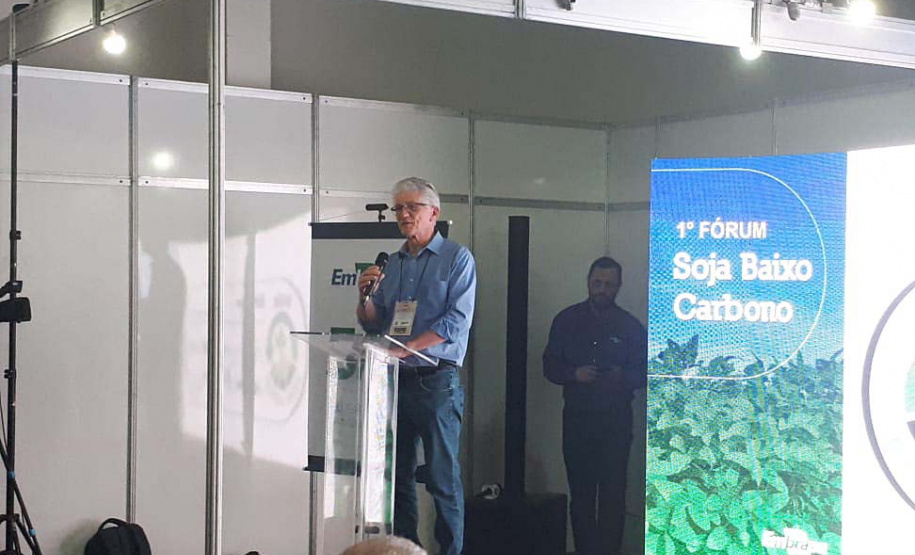 O secretário da Agricultura Norberto Ortigara participou ainda do 1.° Fórum Soja Baixo Carbono, promovido pela Embrapa.