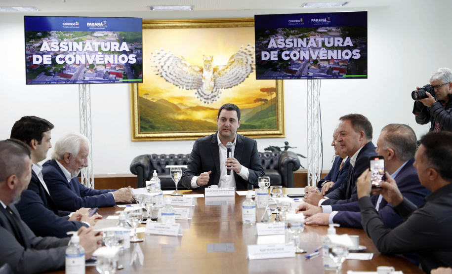 Assinatura Colombo Gov