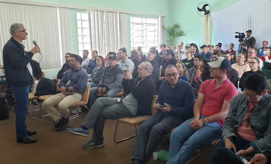 Produção agroecológica ganha impulso com encontro em estação de pesquisa