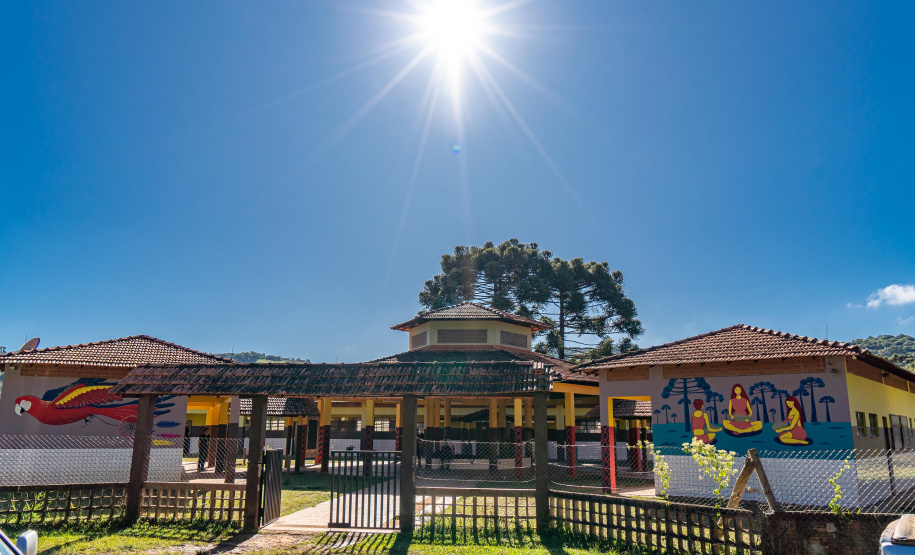 Com novas disciplinas do ensino médio, estudantes indígenas desenvolvem sua cultura em sala de aula