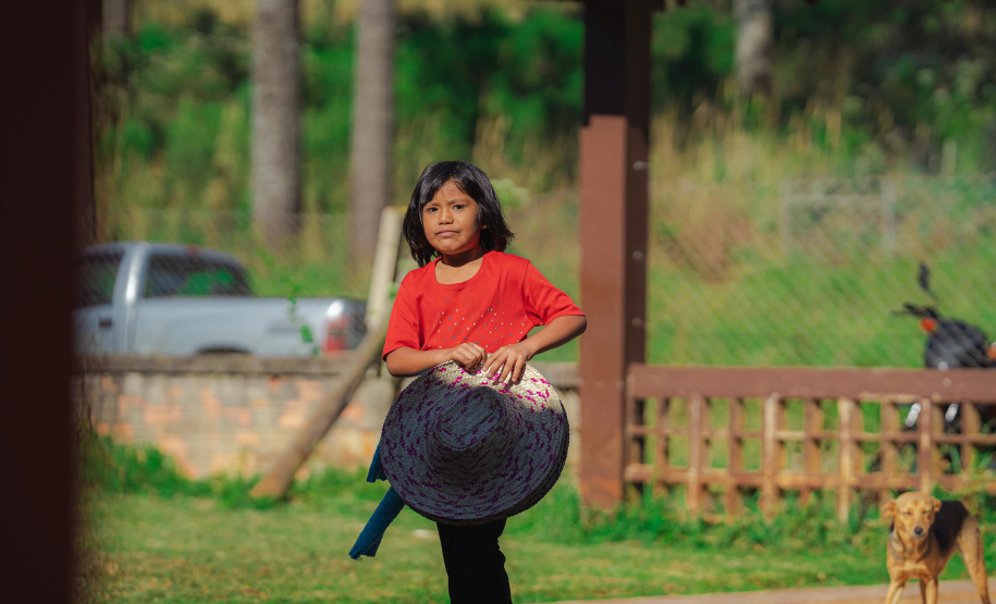 Tecnologia e saberes tradicionais: Paraná investe no ensino das ciências em comunidades indígenas do estado