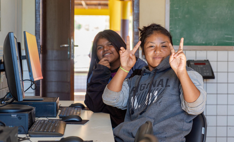 Tecnologia e saberes tradicionais: Paraná investe no ensino das ciências em comunidades indígenas do estado