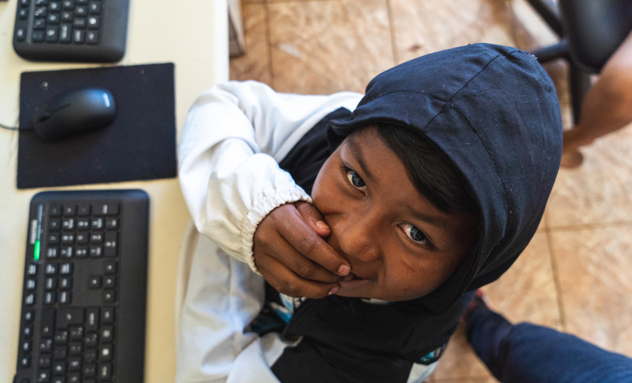 Tecnologia e saberes tradicionais: Paraná investe no ensino das ciências em comunidades indígenas do estado