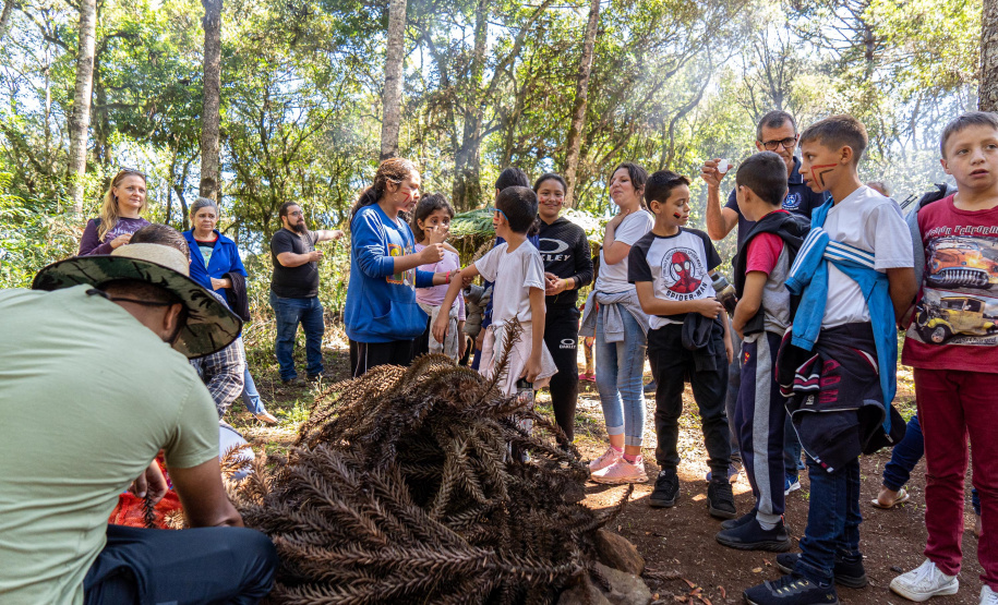 Com novas disciplinas do ensino médio, estudantes indígenas desenvolvem sua cultura em sala de aula