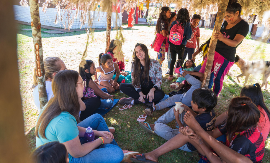 Com novas disciplinas do ensino médio, estudantes indígenas desenvolvem sua cultura em sala de aula