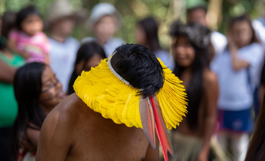 Com novas disciplinas do ensino médio, estudantes indígenas desenvolvem sua cultura em sala de aula