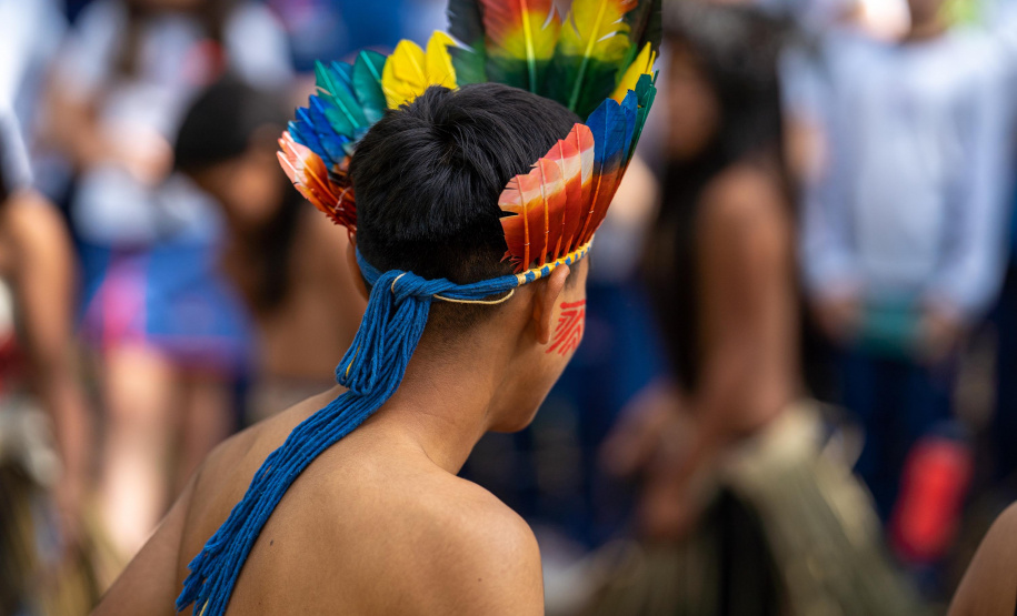 Com novas disciplinas do ensino médio, estudantes indígenas desenvolvem sua cultura em sala de aula