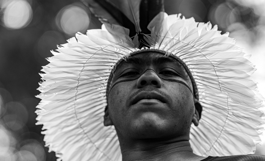 Com novas disciplinas do ensino médio, estudantes indígenas desenvolvem sua cultura em sala de aula
