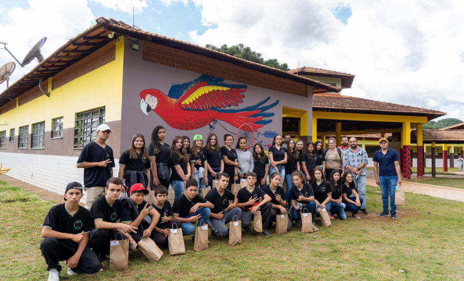 Com novas disciplinas do ensino médio, estudantes indígenas desenvolvem sua cultura em sala de aula