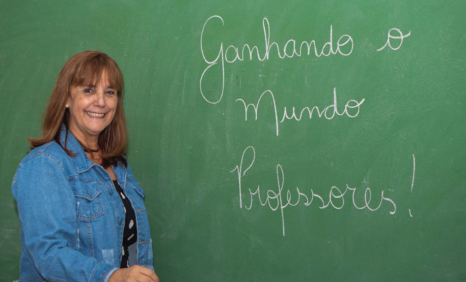 Educação divulga lista de professores aprovados para intercâmbio do programa Ganhando o Mundo