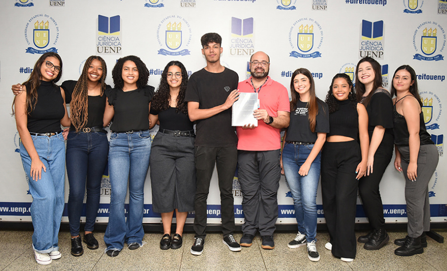 UENP forma primeira turma com alunos cotistas em Direito