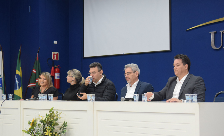 Paraná e Anvisa debatem segurança do paciente em reunião da Saúde