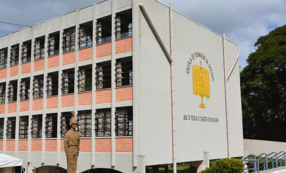 Policial penal ministra curso para cadetes da APMG