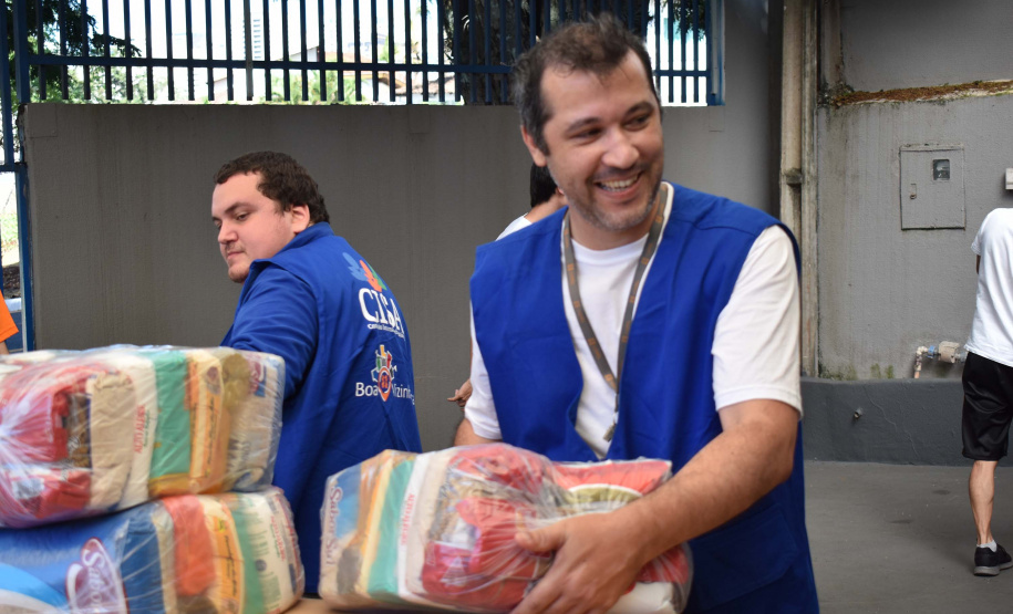 Copel entrega 94 toneladas de alimentos a instituições de educação e assistência social