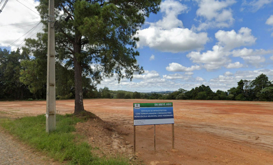 Para garantir uso eficiente, Estado doa imóveis para Ribeirão do Pinhal, Tibagi e Guaraci