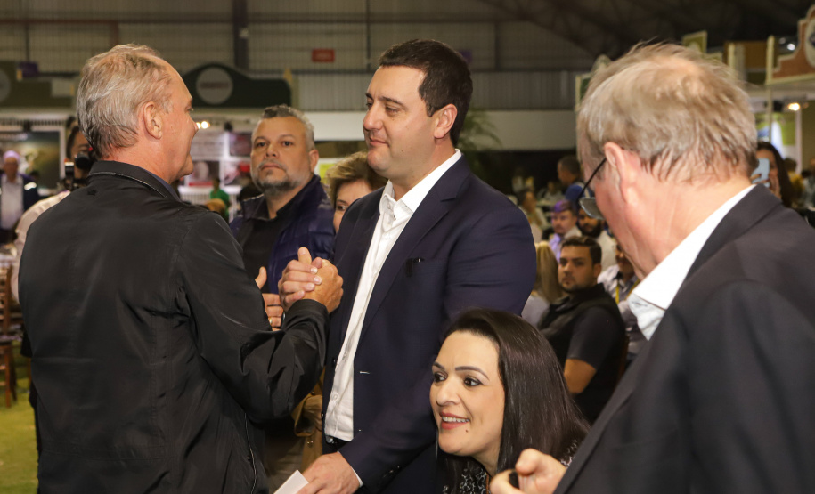 O governador Carlos Massa Ratinho Junior participou da abertura da ExpoFrísia, em Carambeí.