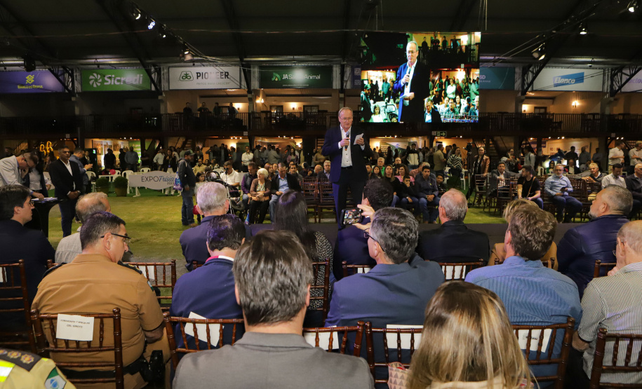 O governador Carlos Massa Ratinho Junior participou da abertura da ExpoFrísia, em Carambeí.