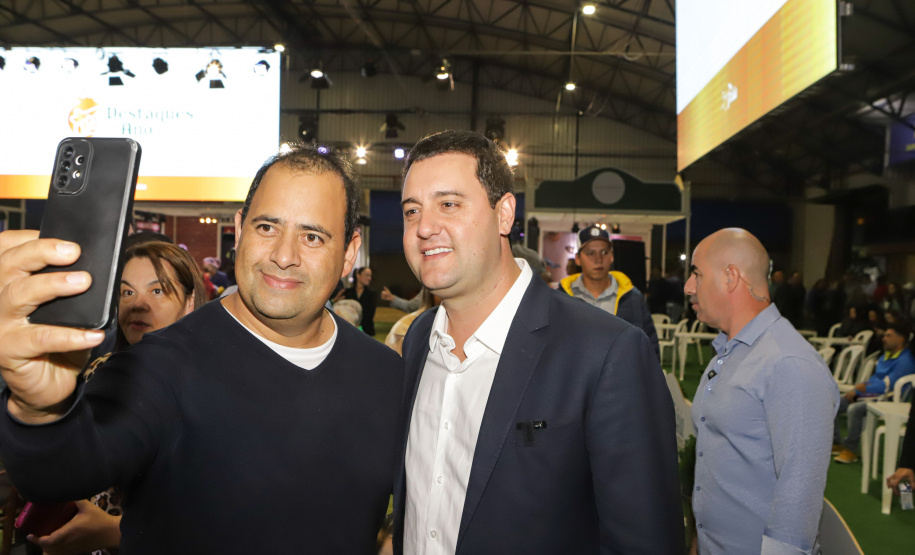O governador Carlos Massa Ratinho Junior participou da abertura da ExpoFrísia, em Carambeí.