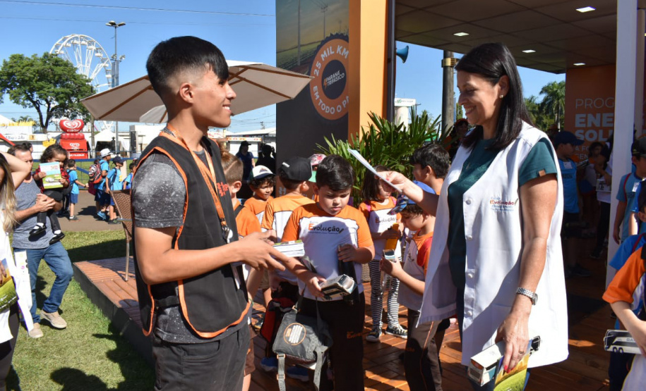 ExpoLondrina tem aula de campo sobre uso seguro da energia elétrica