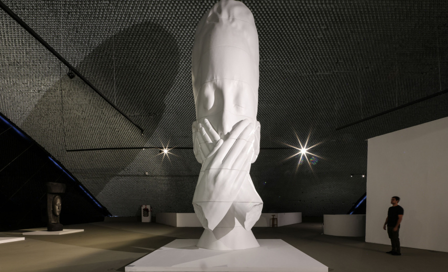 MON promove atividades para profissionais da educação