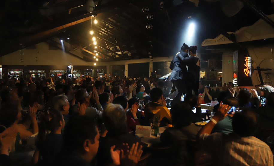 Turismo avança 1,9% no Paraná em fevereiro, melhor resultado do Sul e acima da média nacional