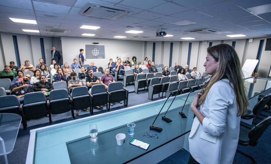 Funcionários da Portos do Paraná participam de curso da Fundacón ValenciaPort